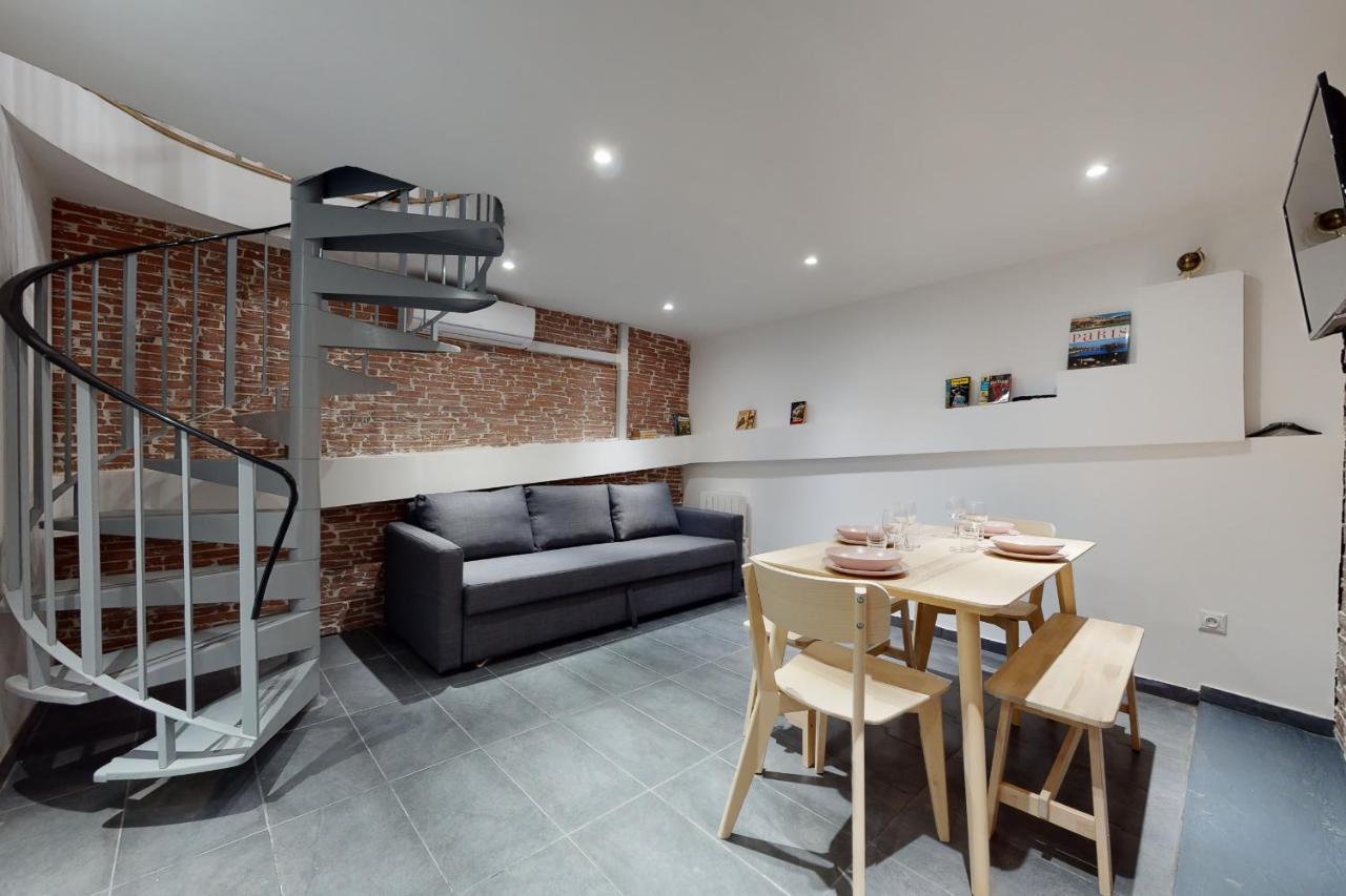 Superbe Loft Avec Patio - Tour Eiffel Apartment Paris Exterior photo